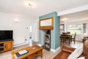 Lounge- click for photo gallery